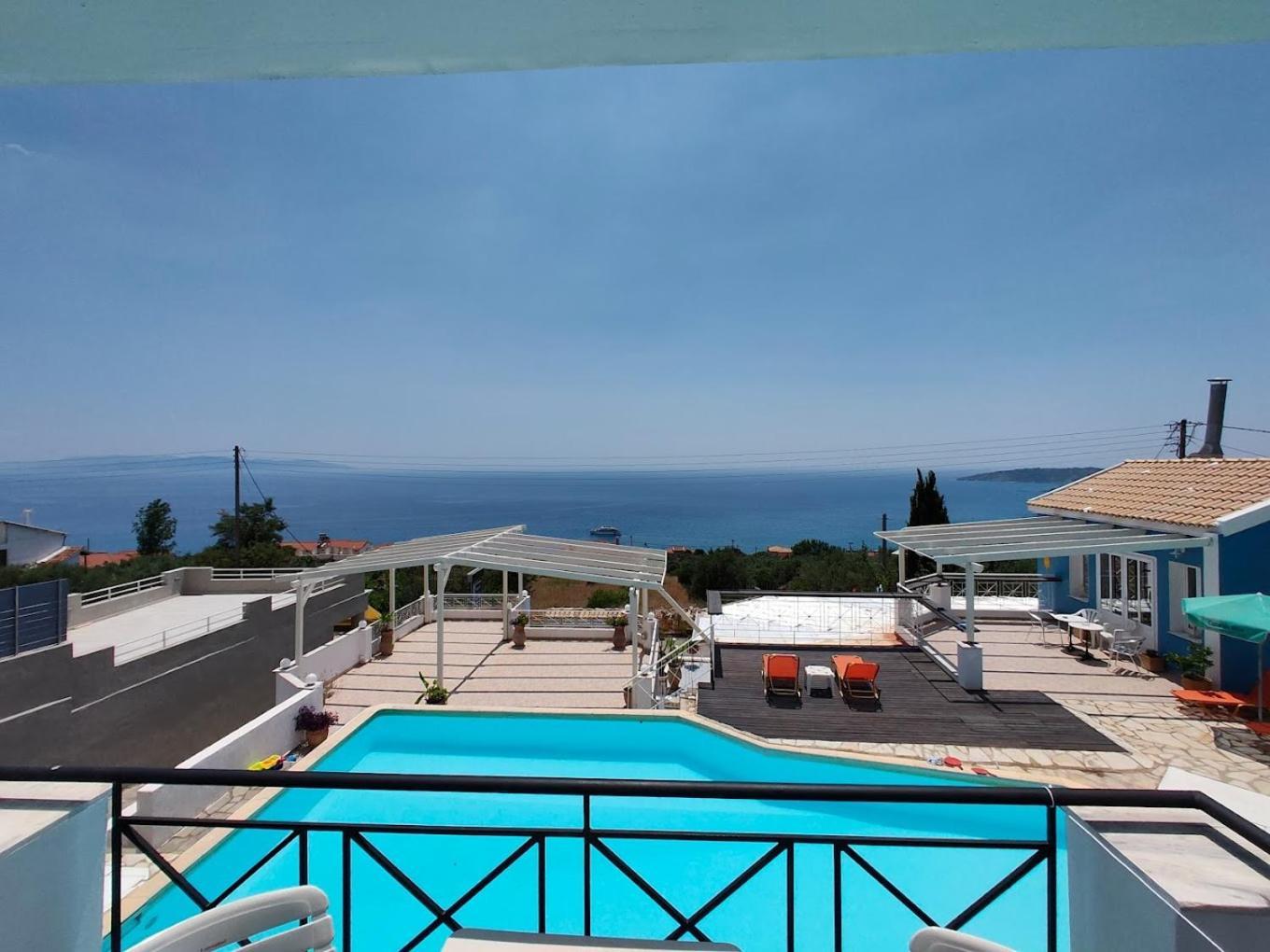 Casa De Blue Apartment Лурдата Екстериор снимка